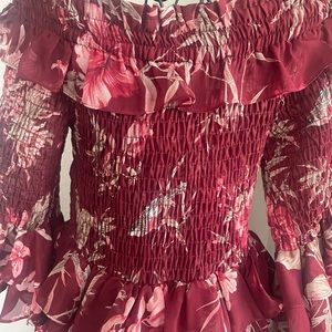 Off-the shoulders midi dress